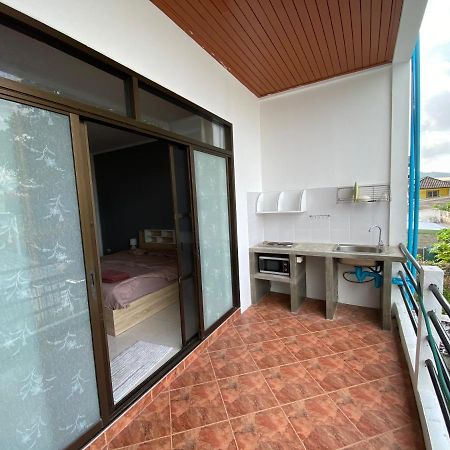 Da Puccio Rawai Guesthouse Exterior foto